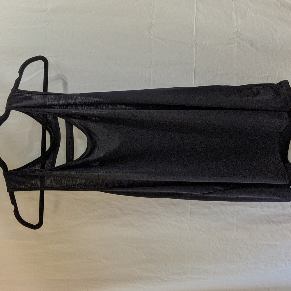 Sew in Love tank 2x black